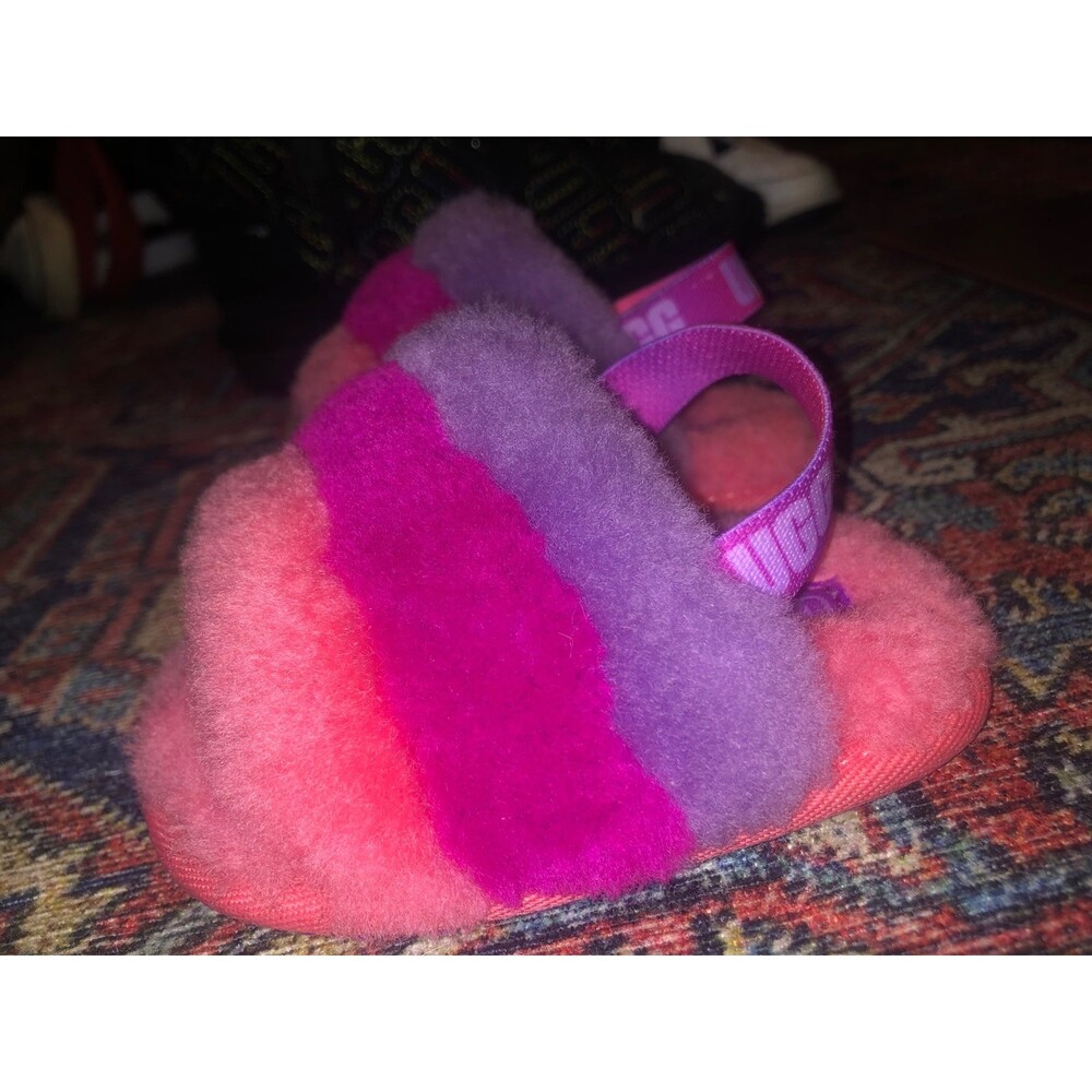 UGG Sandals - Picture 3 of 4